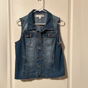 Denim Sleeveless Vest with Button Front